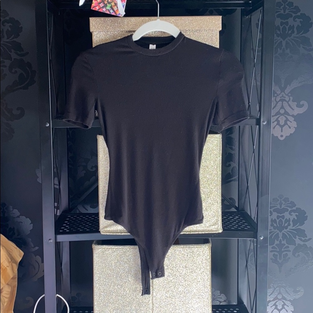 🦋American Apparel🦋 Black Ribbed Bodysuit.